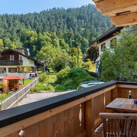 Beim Schweizer דירה