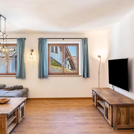 Beim Schweizer Lägenhet